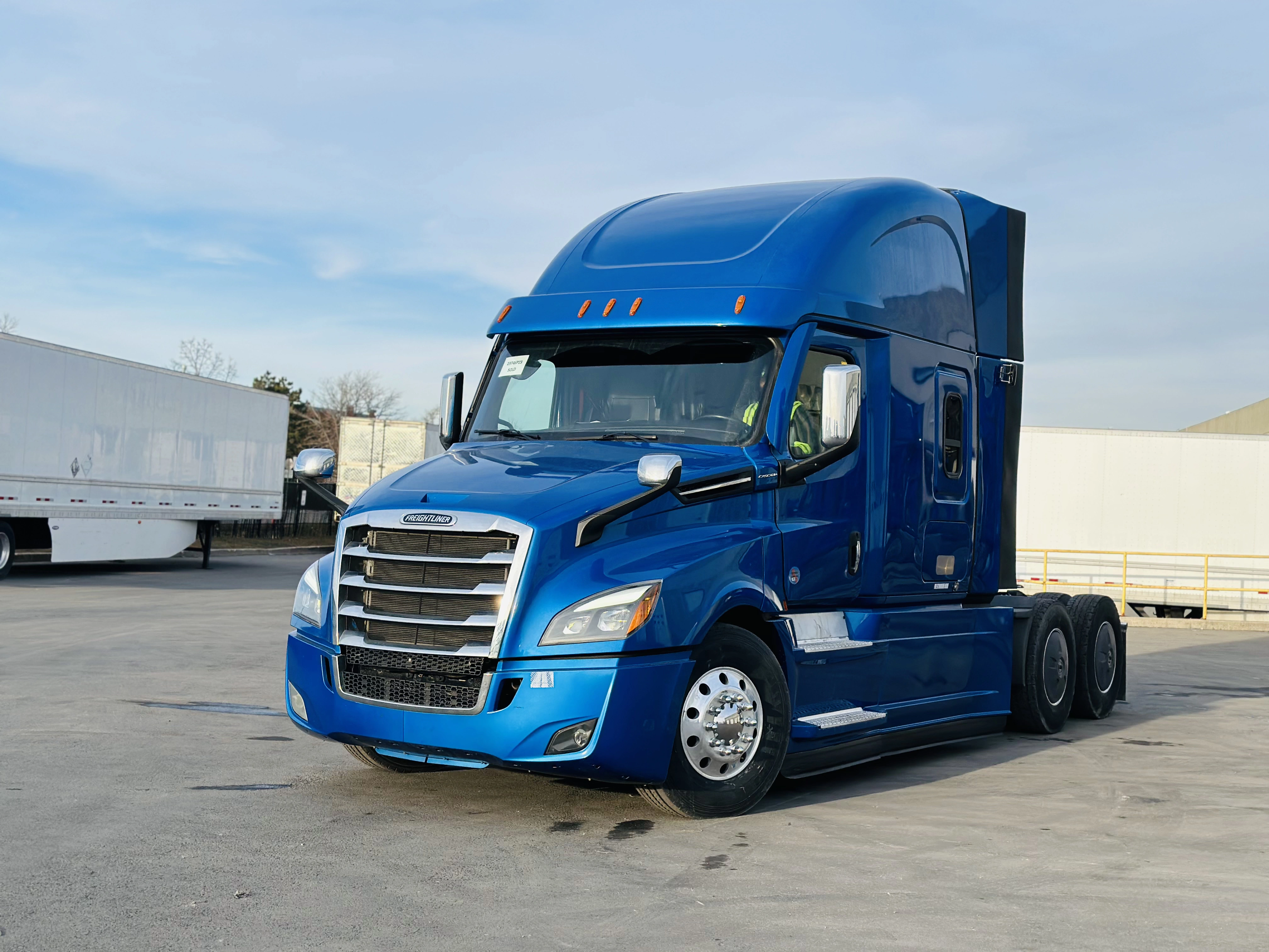 2023 Freightliner Cascadia — inventory preview